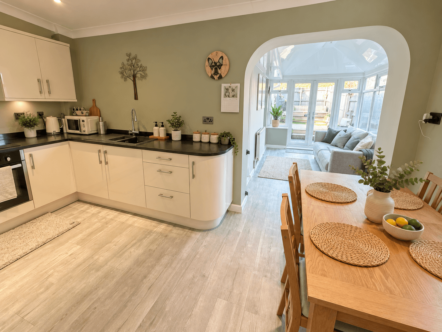Royal Quays kitchen and dining area leading to the conservatory